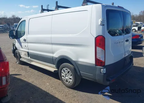 2018 Ford Transit-250 z USA, uszkodzony, nr VIN 1FTYR1ZM6JKA46944